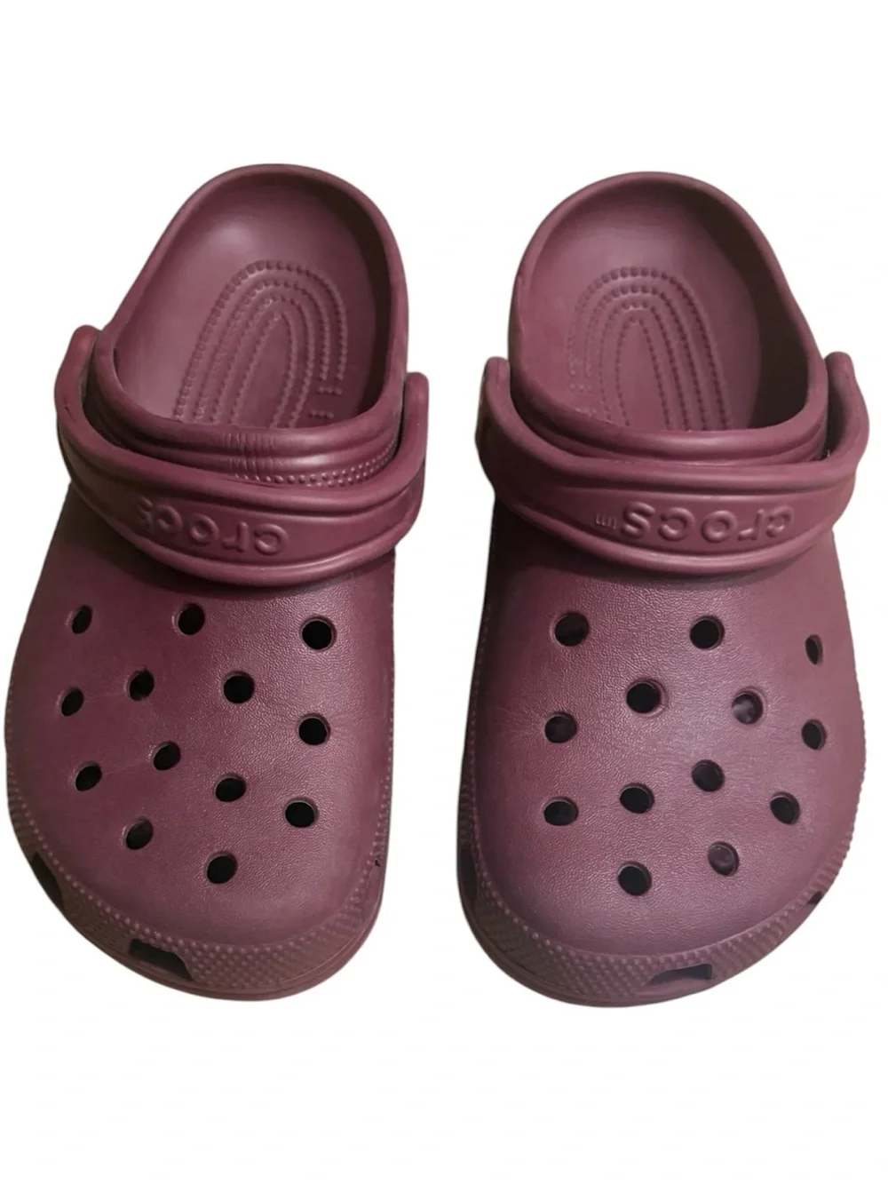 CROCS Comfortable Slip-onClogs in Deep Maroon Size 8 -- PERFECT FOR FALL!!!!